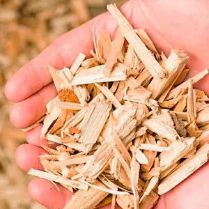 Щепа лиственная оптом в Уфе и других различных марок заказать от 16 тонн